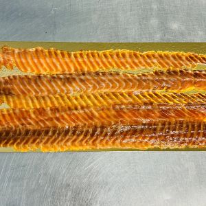 Zalmafsnijdsel bruin gerookt